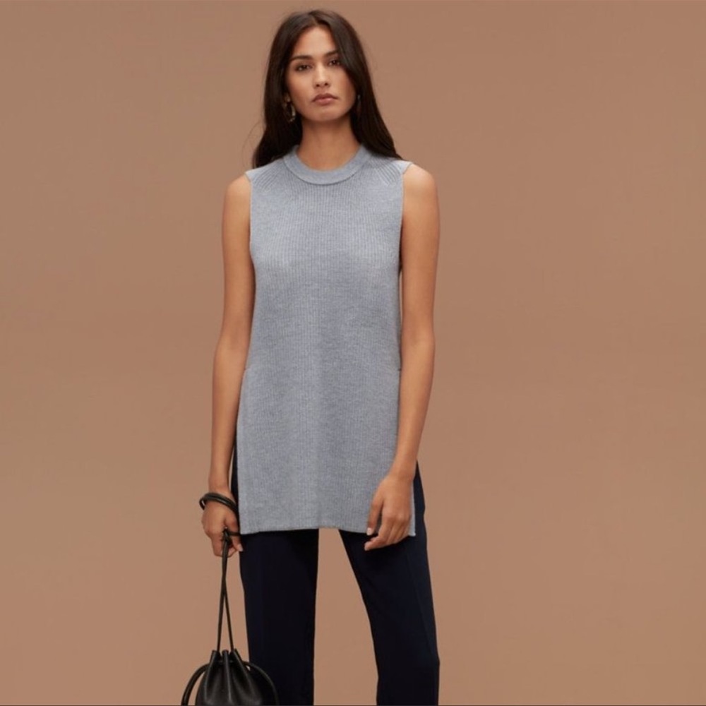 Aritzia Wilfred Palmier sleeveless knit sweater size XS